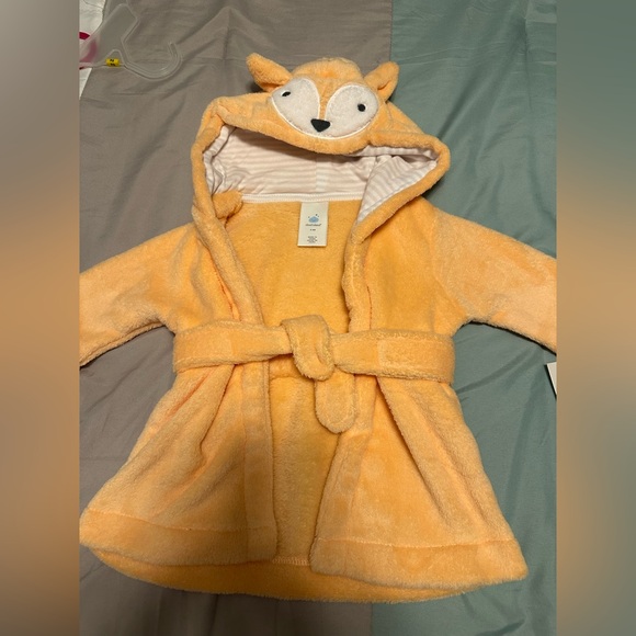 Cloud Island Peach Hooded Baby Robe - Picture 1 of 5